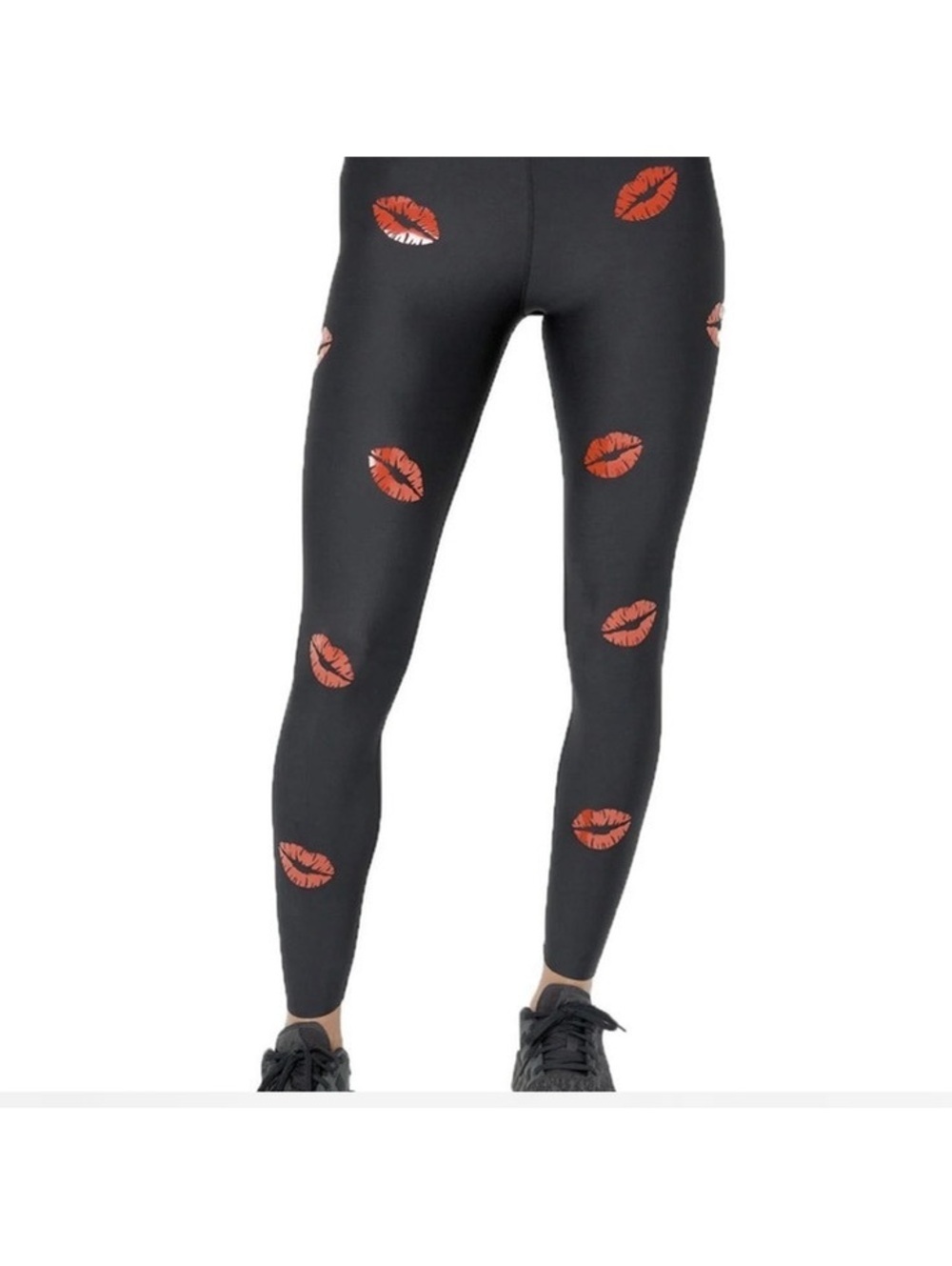 Excellent condition ultracor make out red kiss lip leggings L